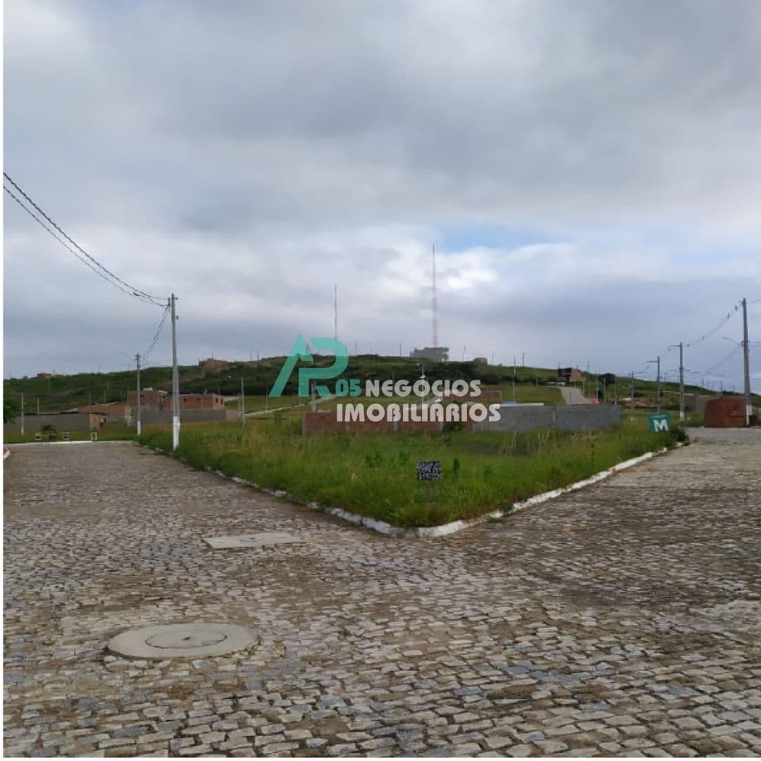Lote/Terreno em Caruaru - Cidade Alta