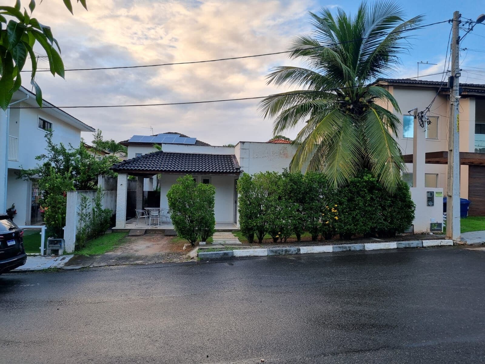 Casa térrea em condomínio clube!