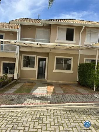 Sobrado em condomínio de 92m² com 3 dormitórios no Urbanova em São José dos Campos