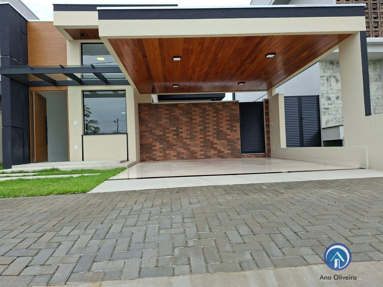 Casa térrea de 131m² com 3 dormitórios no condomínio Veredas dos Campos em São José dos Campos