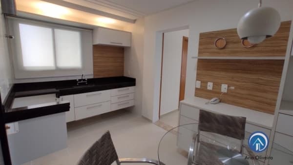 Apartamento Alto Padrão Semi Mobiliado de 118m² com 4 dormitórios no Jardim Esplanada