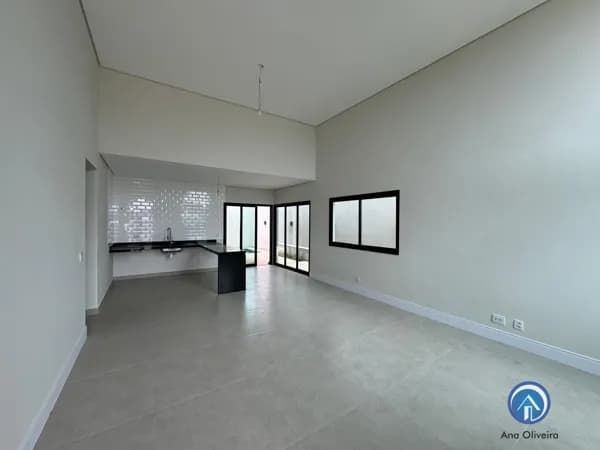 Casa térrea em condomínio de 152m² com 3 dormitórios e piscina no Ruda – Floresta