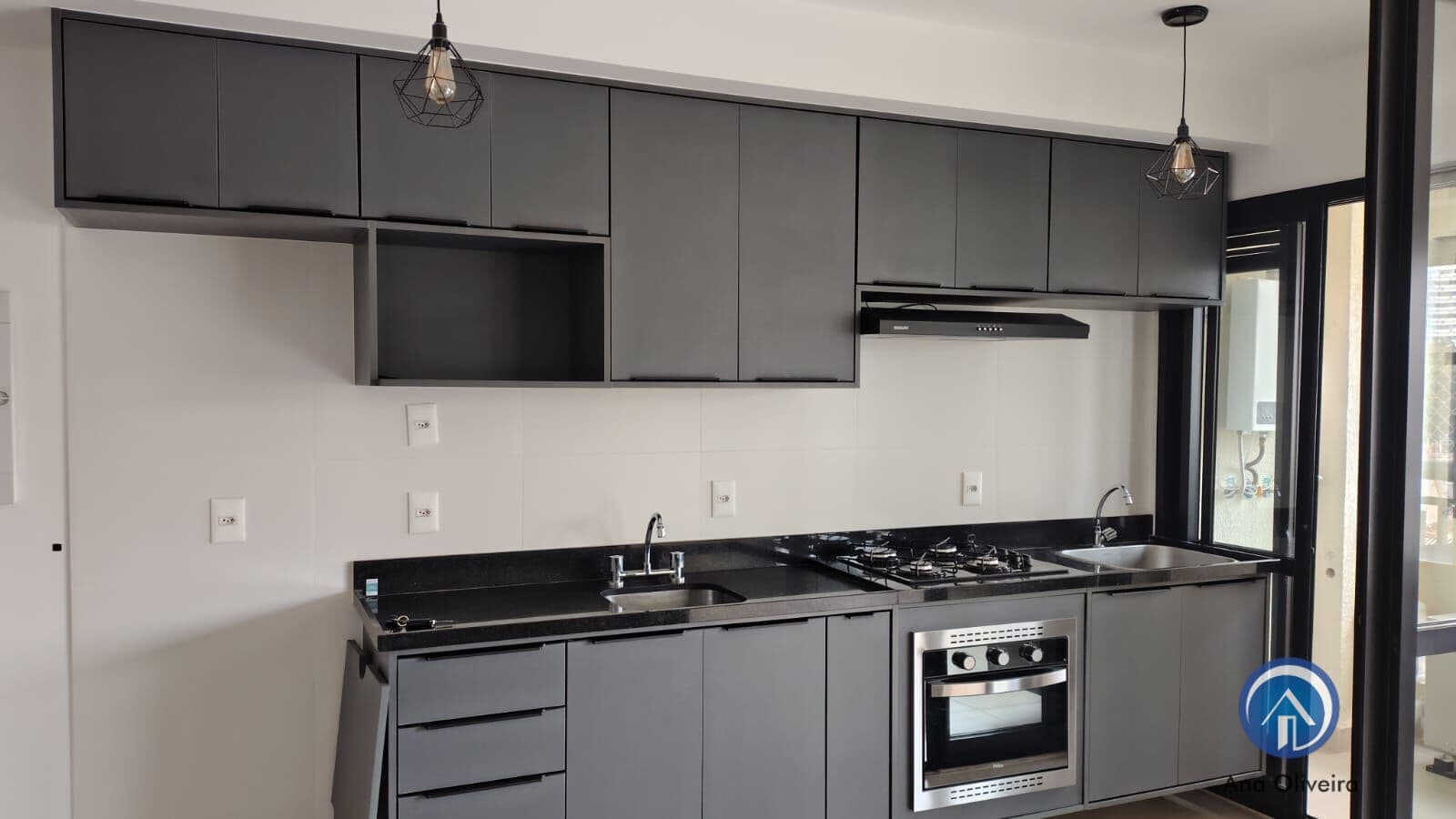 Apartamento de 50m² com 1 dormitório na Vila Adyana em São José dos Campos