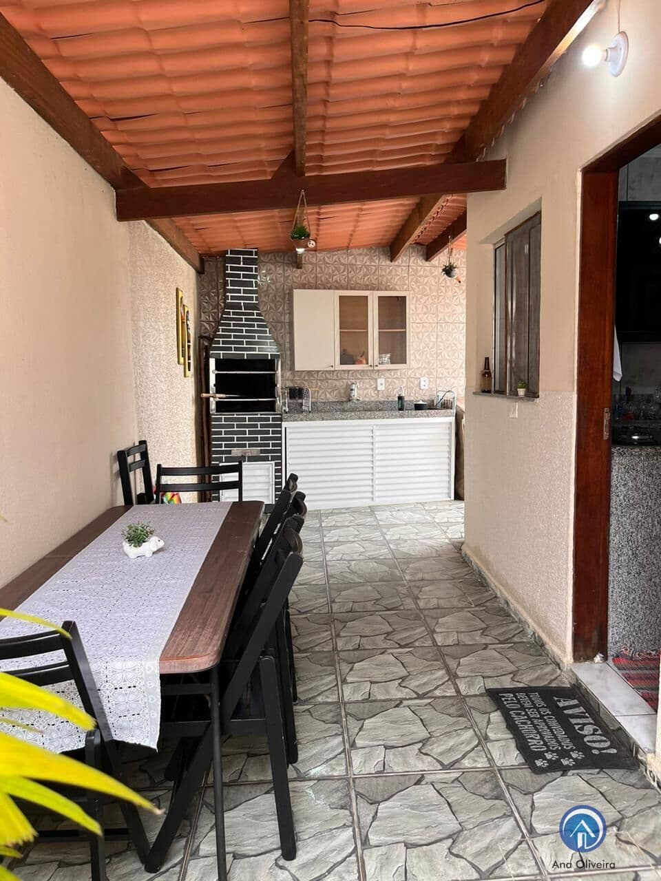Casa em Condomínio de 83m² com 2 dormitórios Martim de Sá em Caraguatatuba
