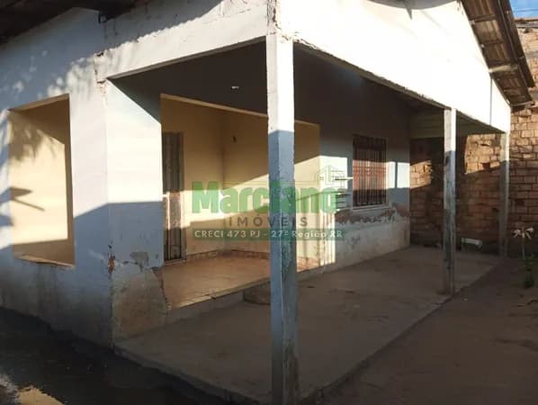 Casa a venda no bairro Santa Luzia