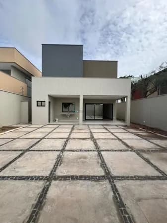 Casa Duplex no bairro Ladeira do Uruguai em Teresina-PI