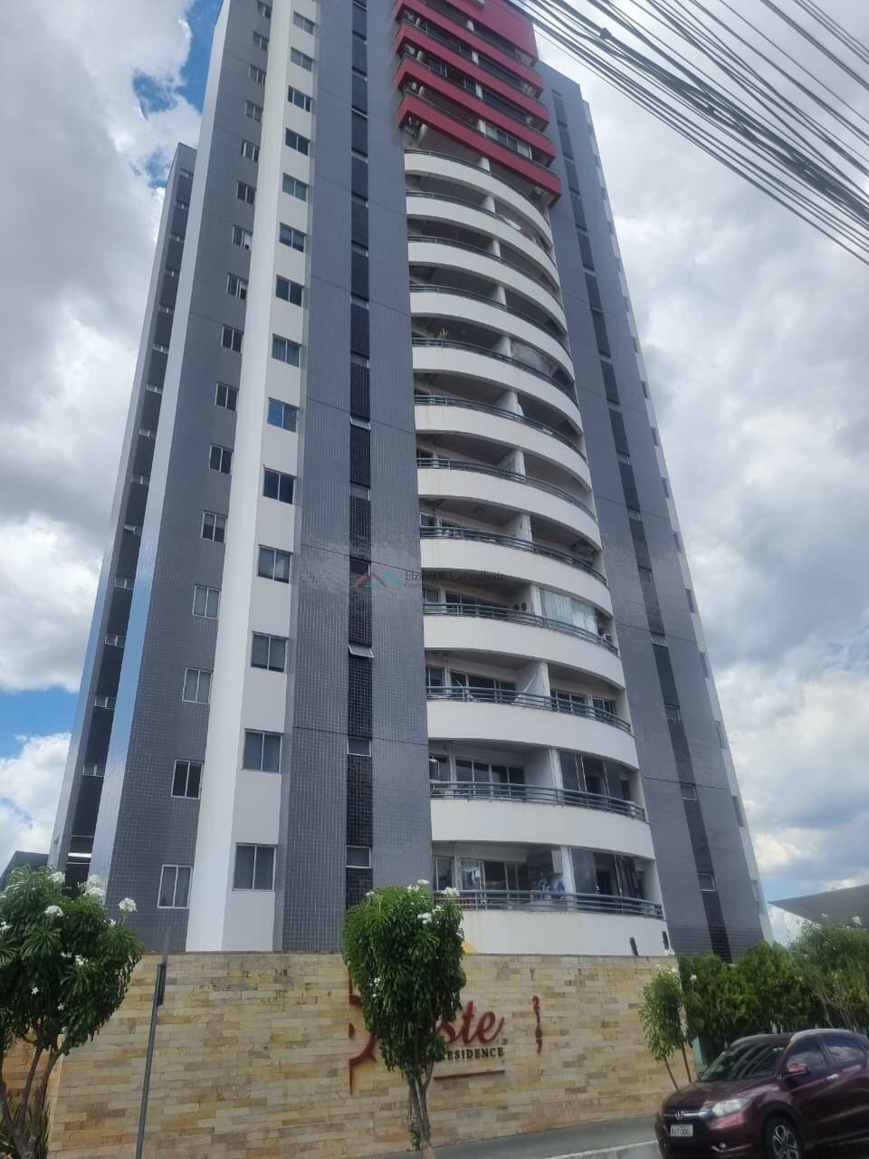 Apartamento com área de 93m², 3 dormitórios sendo 1 suíte em Teresina/PI