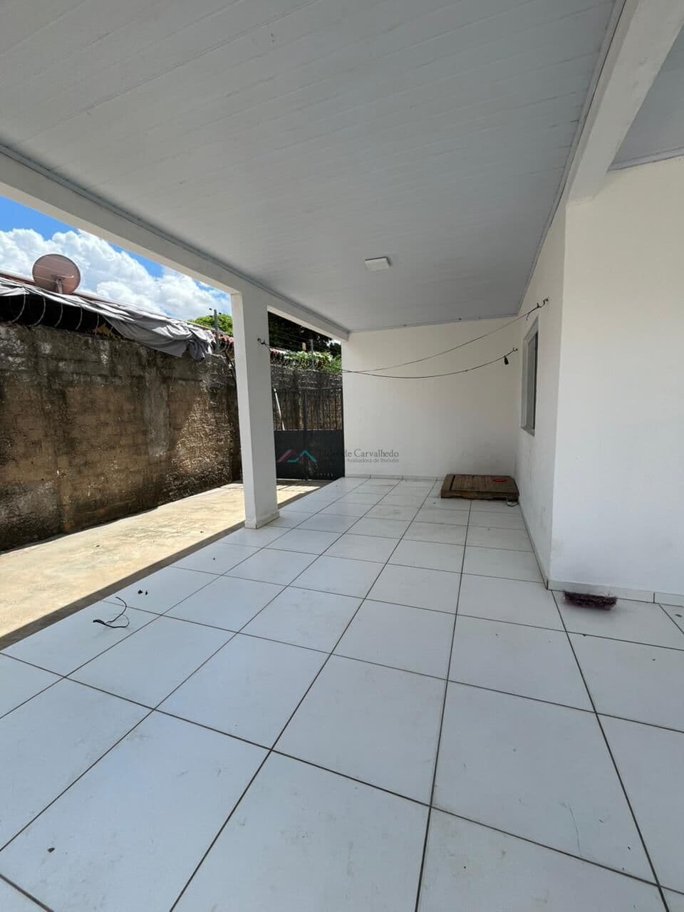 Oportunidade! Casa Ampla com Terreno 498m² – 3 Suítes