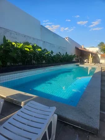 Casa em condomínio em Teresina com 4 suítes e lazer completo