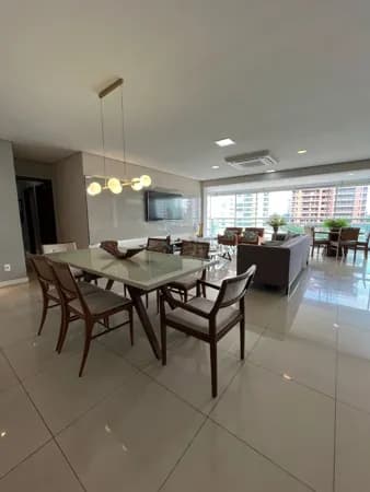 Apartamento Alto Padrão no Edifício Via Doccia em Teresina - PI