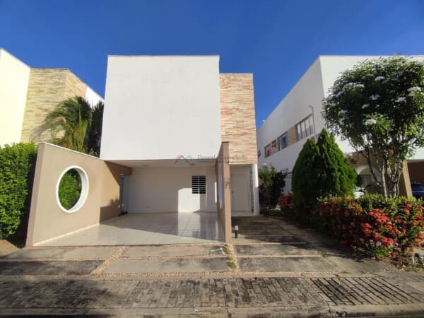Casa em Condomínio no Condomínio Green Hills em Teresina-PI