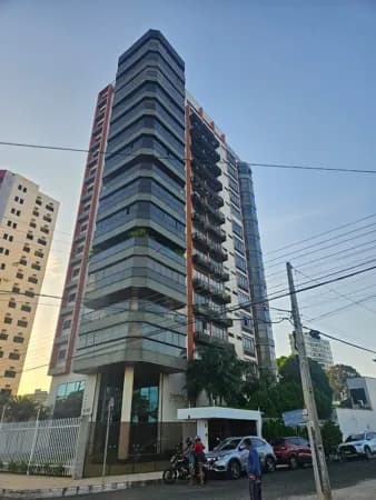 Apartamento com 4 Suítes com closet, 4 Vagas e 3 ambientes em Teresina-PI