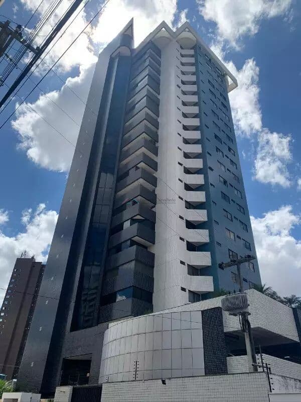 Apartamento Alto Padrão no Edifício Acauã em Teresina-PI
