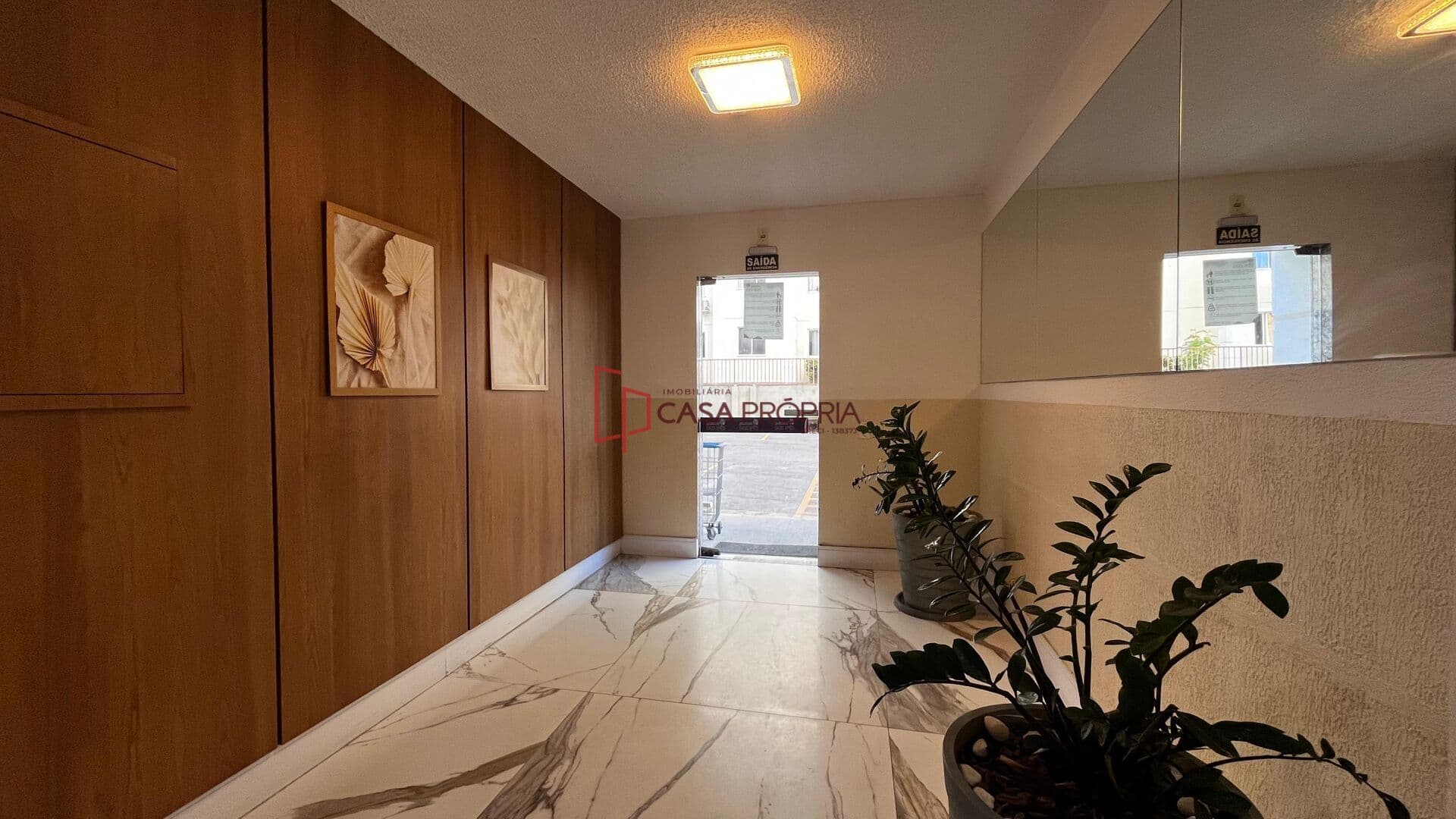 Apartamento, Universitário