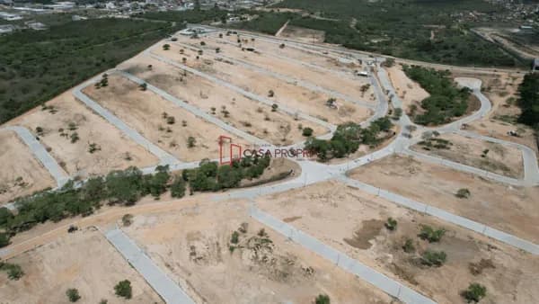 Lotes à venda no Condomínio Reserva Portugal