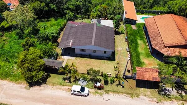Fazenda/Sítios/Chácaras em Campo Limpo Paulista - Ville Saint James II