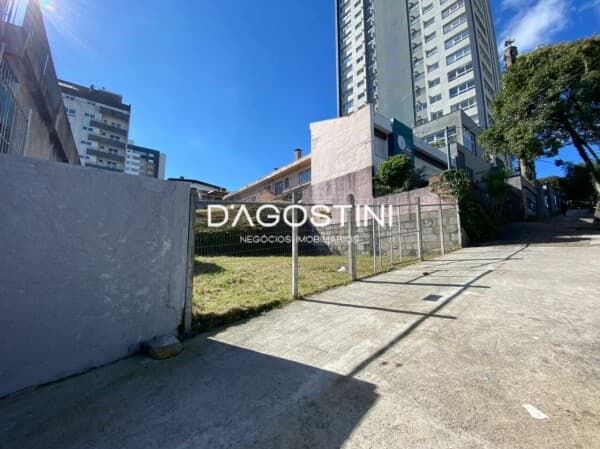 Terreno no Altos da Pinheiro