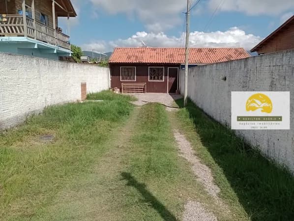Casa Geminada na Passagem do Massiambu