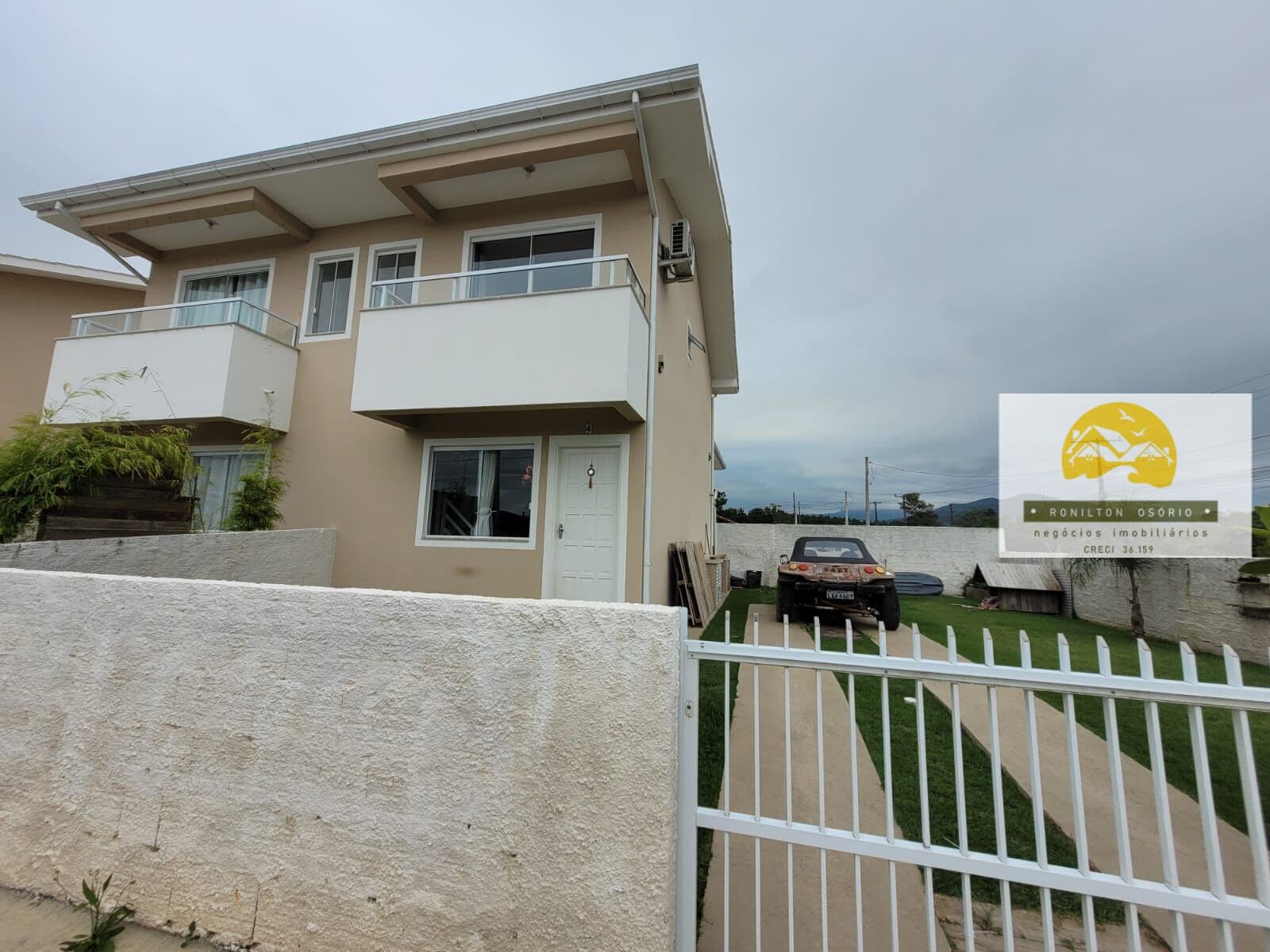 Sobrado em Palhoça - Pinheira