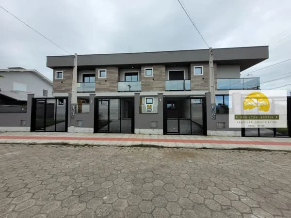 Sobrado em Palhoça - Praia do Sonho