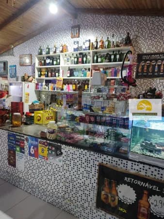 Casa e ponto comercial a venda na Passagem do Maciambu