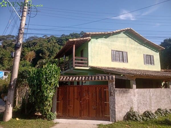 Casa Duplex para Venda em Bambuí Maricá-RJ
