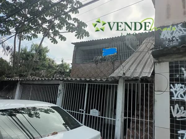 Casa em São Gonçalo - Galo Branco
