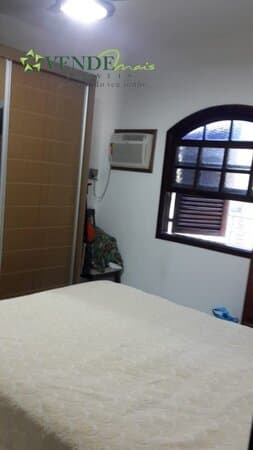 Casa Duplex para Venda em Alcântara São Gonçalo-RJ