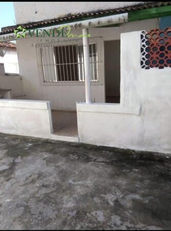 Casa Linear para Venda em Monjolo São Gonçalo-RJ