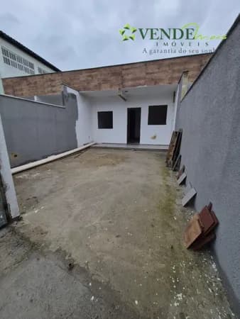 Casa em São Gonçalo - Trindade