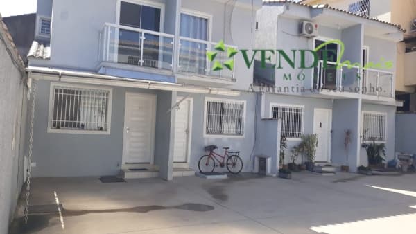 Casa Duplex a Venda em Trindade - São Gonçalo