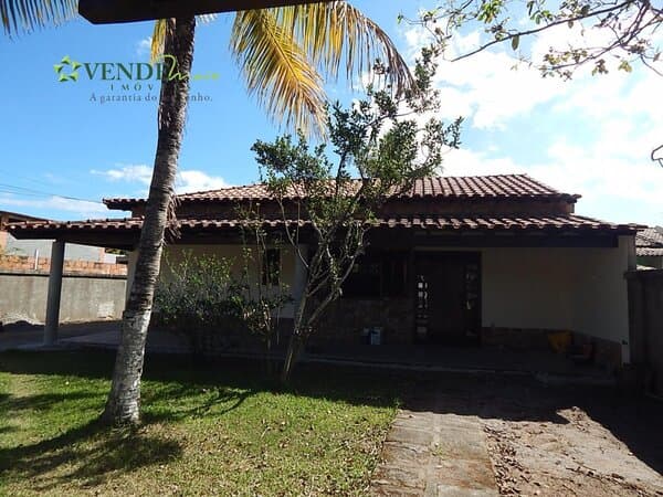 Casa Alto Padrão para Venda em Barroco Maricá-RJ