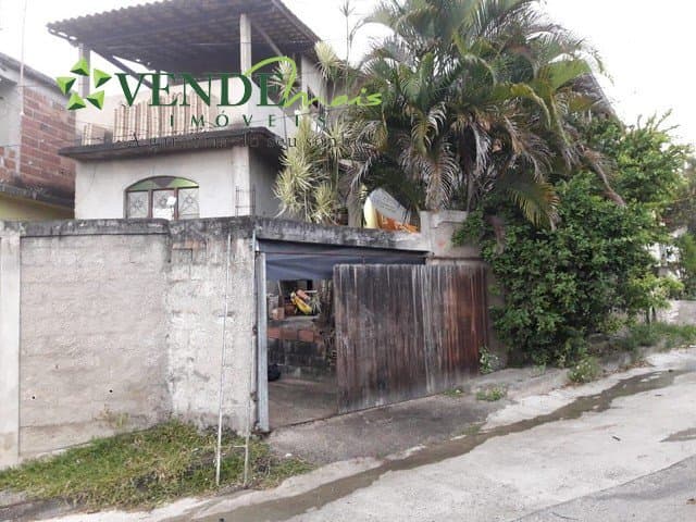 Casa Padrão para Venda em Tribobó São Gonçalo-RJ