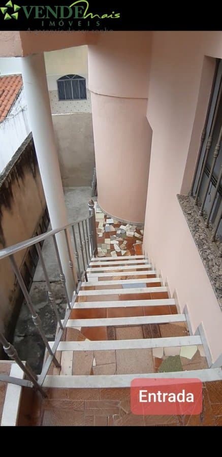 Casa a venda no Colubandê