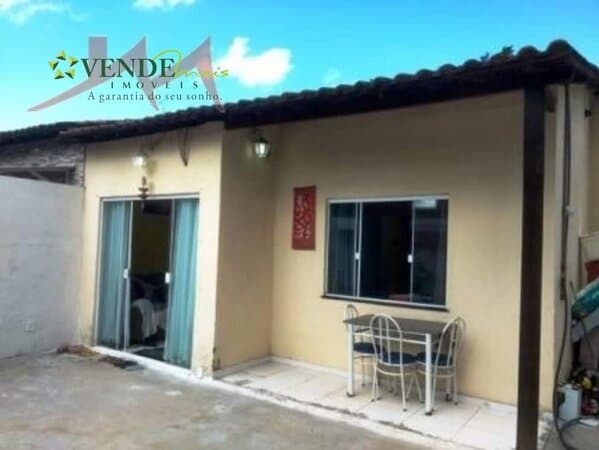 Casa Padrão para Venda em Marambaia São Gonçalo-RJ