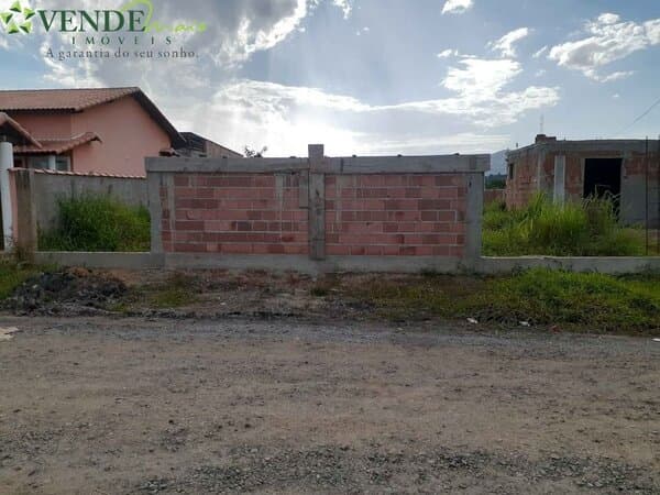 Terreno para Venda em Jardim Atlântico Maricá-RJ