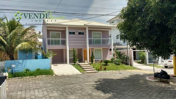 Casa Alto Padrão para Venda em Ponta Grossa Maricá-RJ