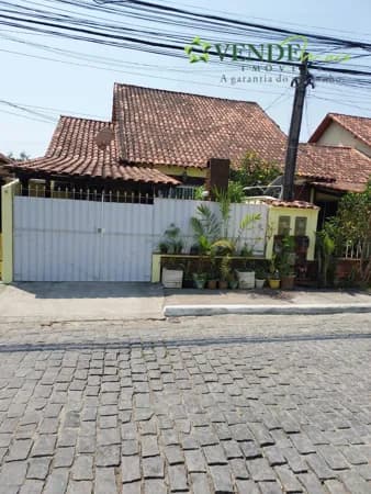 Sobrado em São Gonçalo - Galo Branco