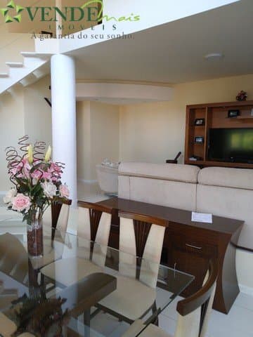Casa Padrão para Venda em Pendotiba Niterói-RJ