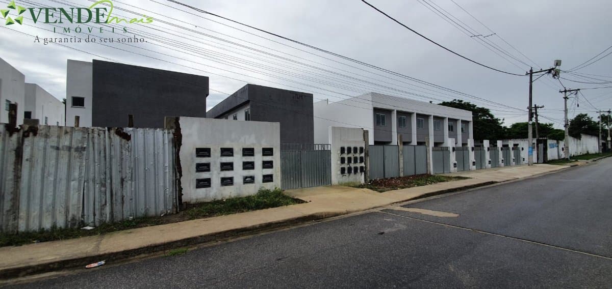 Casa Linear para Venda em Laranjal São Gonçalo-RJ