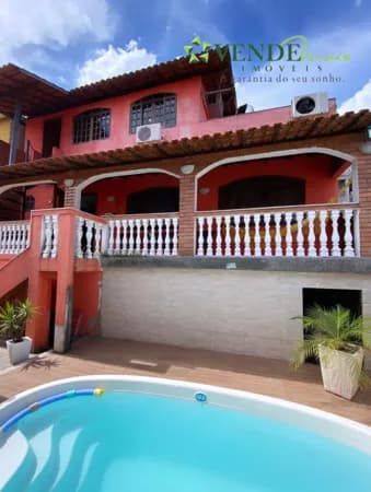 Sobrado em São Gonçalo - Pita