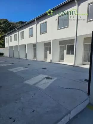 Sobrado em São Gonçalo - Santa Isabel