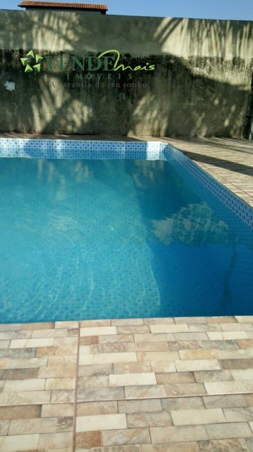 Casa Padrão para Venda em Monjolo São Gonçalo-RJ