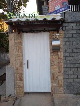 Casa Padrão para Venda em Galo Branco São Gonçalo-RJ