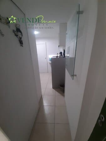 Sala Comercial para Venda em Colubandê São Gonçalo-RJ