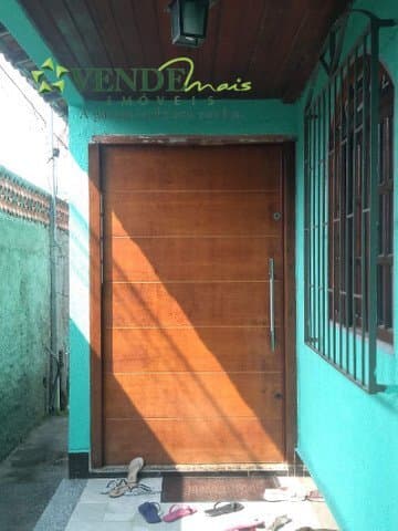Casa Padrão para Venda em Amendoeira São Gonçalo-RJ