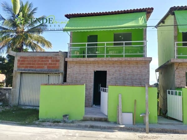 Casa Sobrado para Venda em Amendoeira São Gonçalo-RJ
