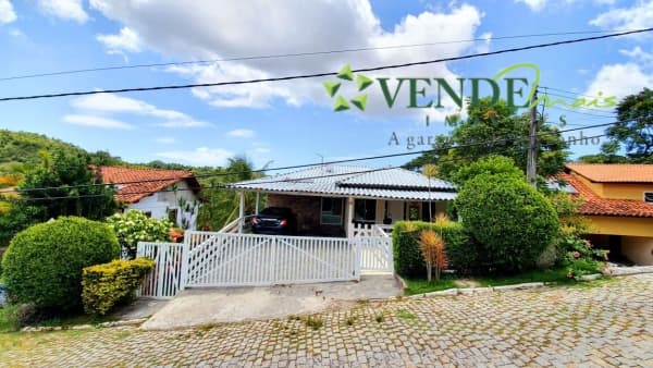 Casa em Niterói - Pendotiba