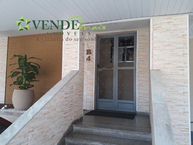 Apartamento Padrão para Venda em Colubandê São Gonçalo-RJ