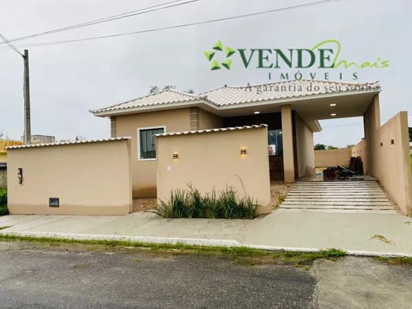 Casa de Condomínio em São Pedro da Aldeia - São Mateus